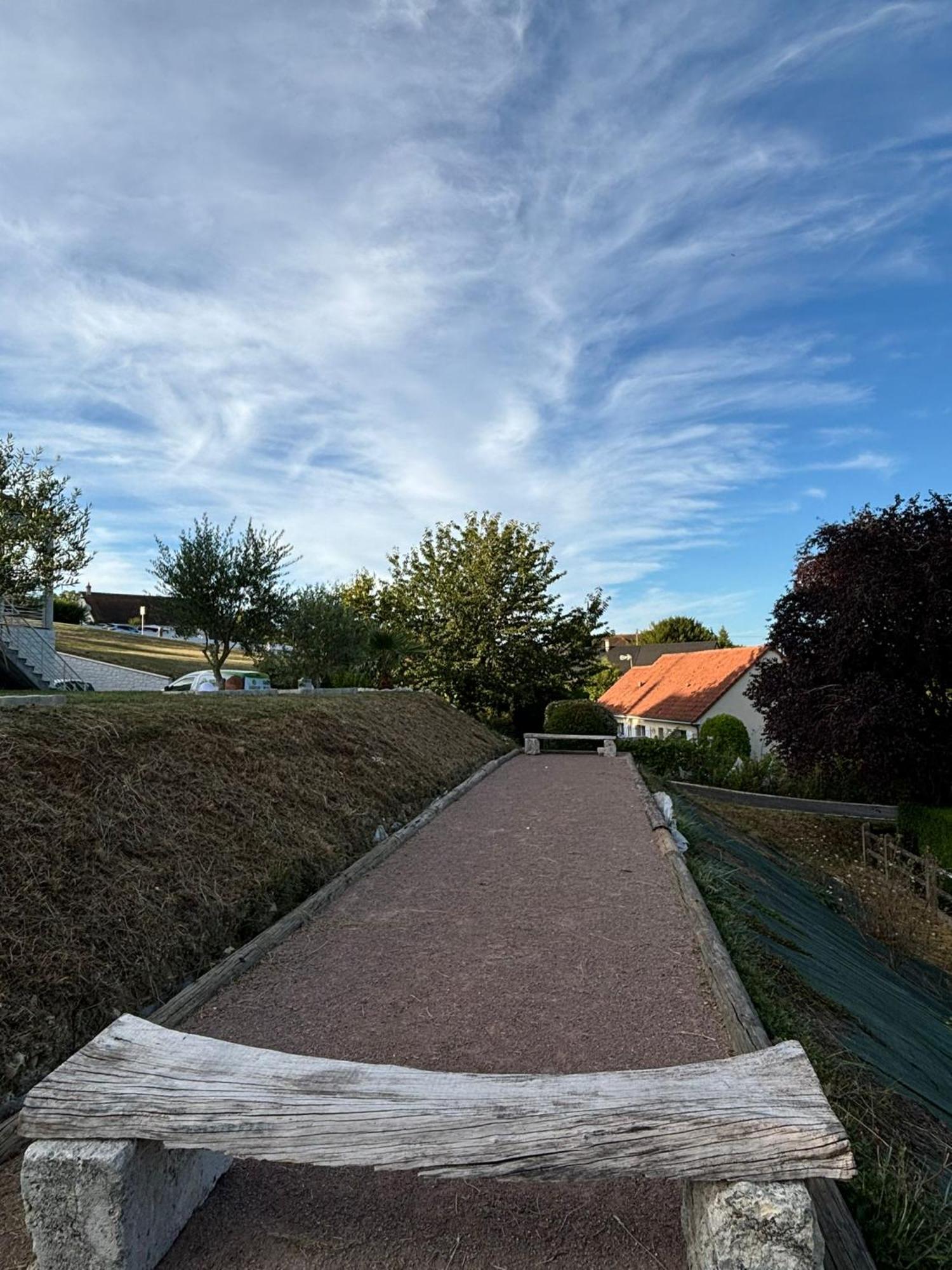 La Maison Des Oliviers, 5Min Du Zooparc De Beauval Saint-Aignan  Exterior photo